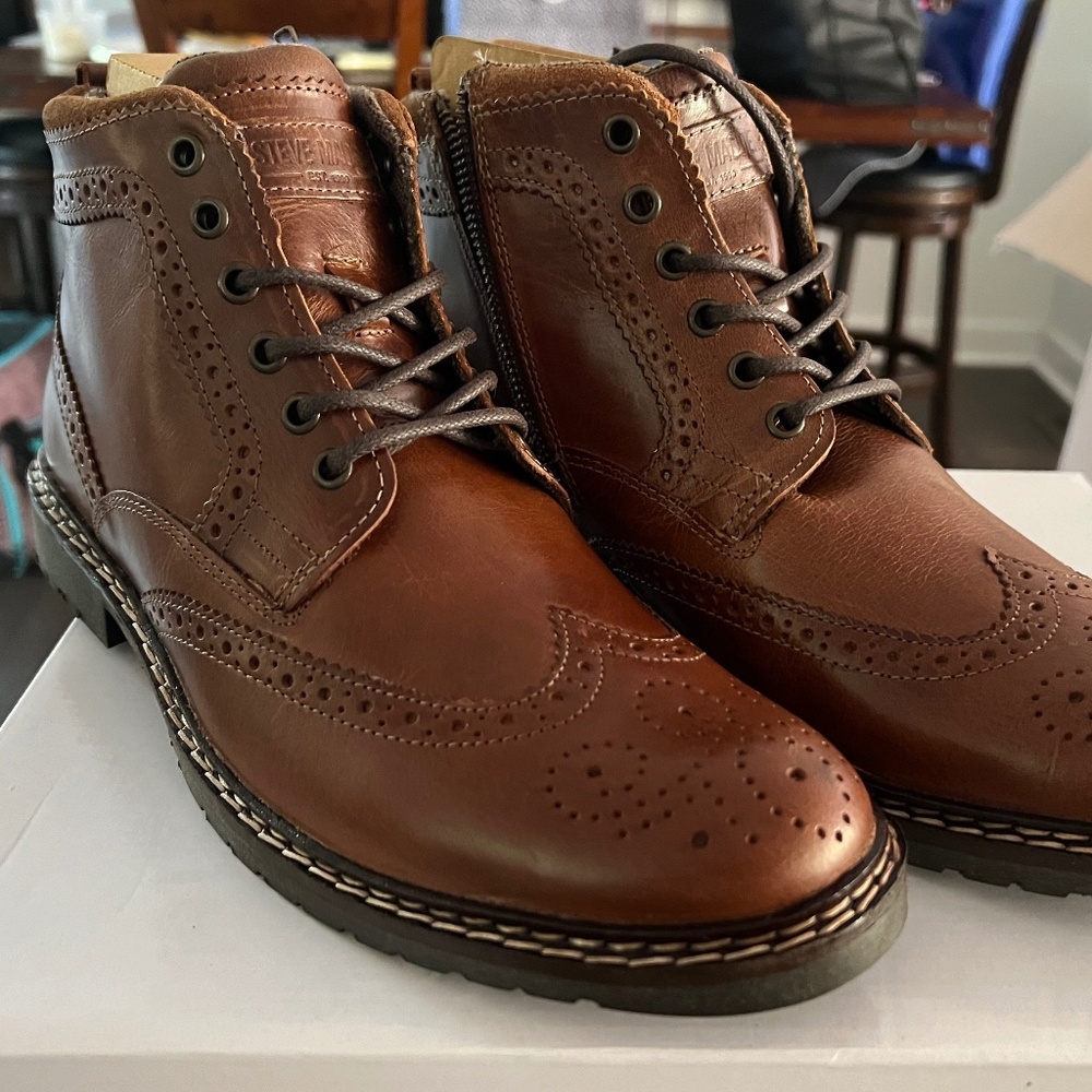 NWT Men’s Steve Madden Boots